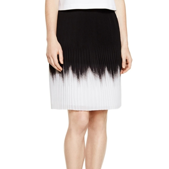 White House Black Market Dresses & Skirts - pleated white to black ombre skirt size 0 by White House Black Market
